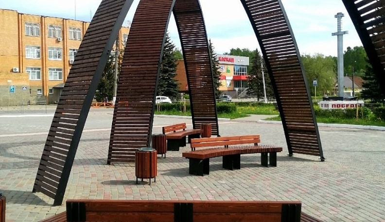 Благоустройство площади Победы в Кондрове признали одним из лучших в России