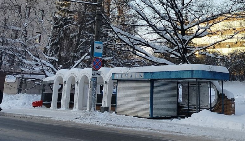 До 1 мая в Калуге очистят от грязи все остановки 