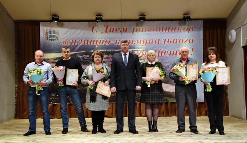 Работников жилищно-коммунального хозяйства Калужской области поздравили с профессиональным праздником