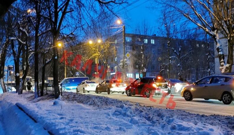В Калуге от холода отключились светофоры