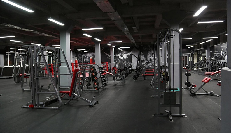 Правительство области до особого распоряжения приостановило деятельность спортивных и образовательных учреждений