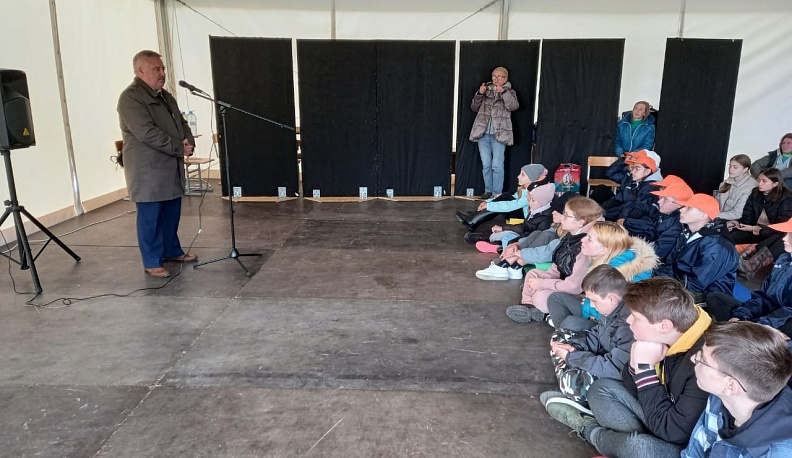 В Барятинском районе стартовал экослёт для подростков