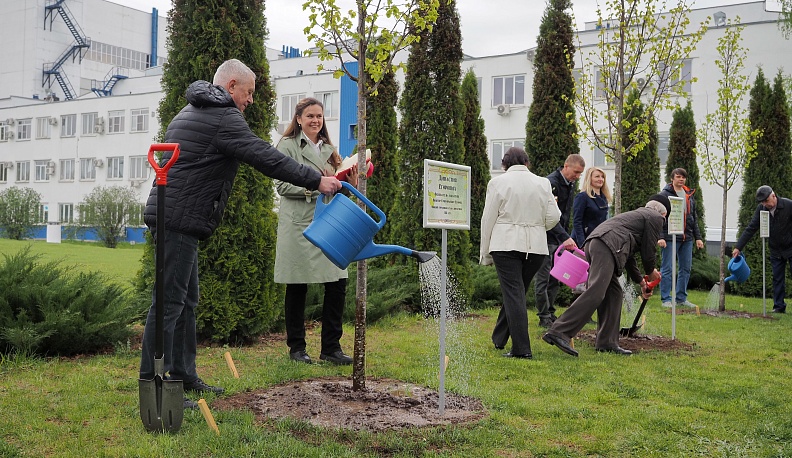 На заводе «Тайфун» в Калуге расширили аллею династий