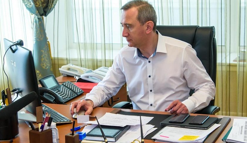 На заседании оперативного штаба обсудили ситуацию в региональной экономике и динамику мер поддержки бизнеса