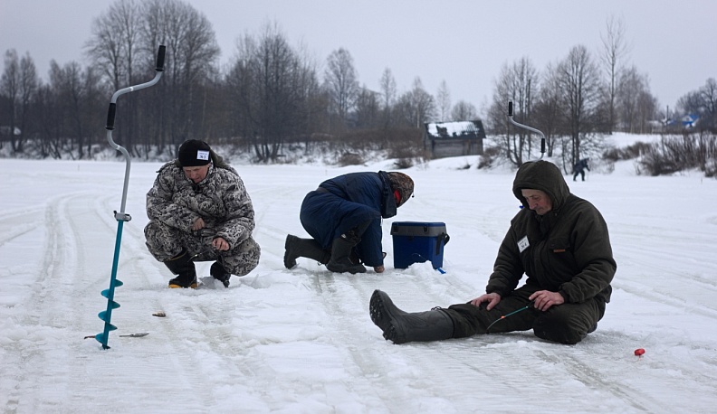 Соревнования по зимнему спортивному рыболовству прошли в Куйбышевском районе