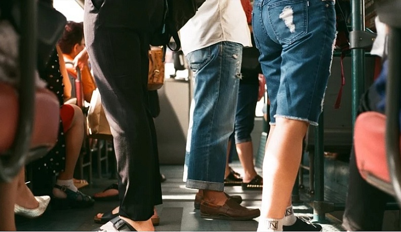 Калужская пенсионерка получила травмы в автобусе