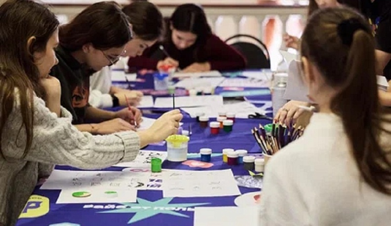 Школьники Калужской области могут получить призы от «Другого Дела» за участие в квизах и викторинах 