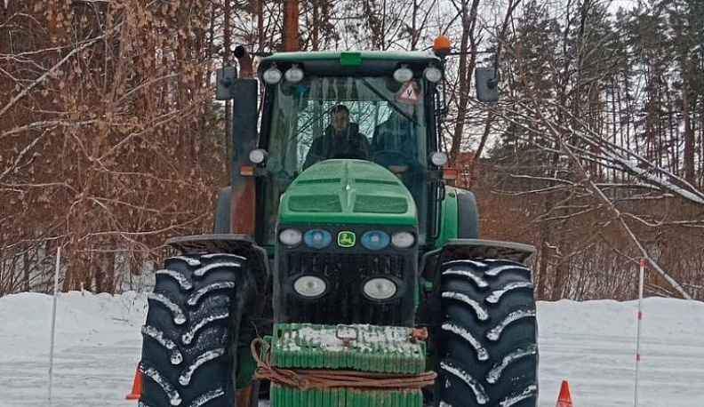 Калужские студенты-тимирязевцы готовятся заменить мобилизованных механизаторов