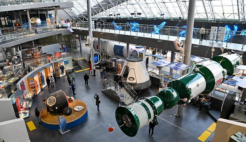 Погружение в космос