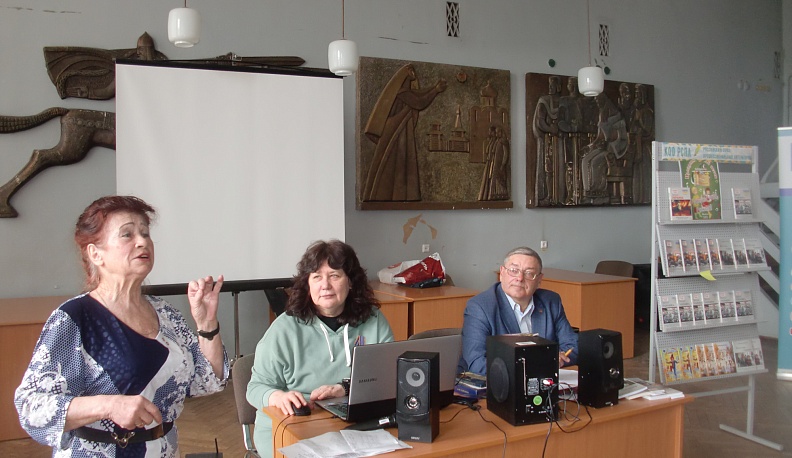 В Калужской «Белинке» говорили о событиях на Украине