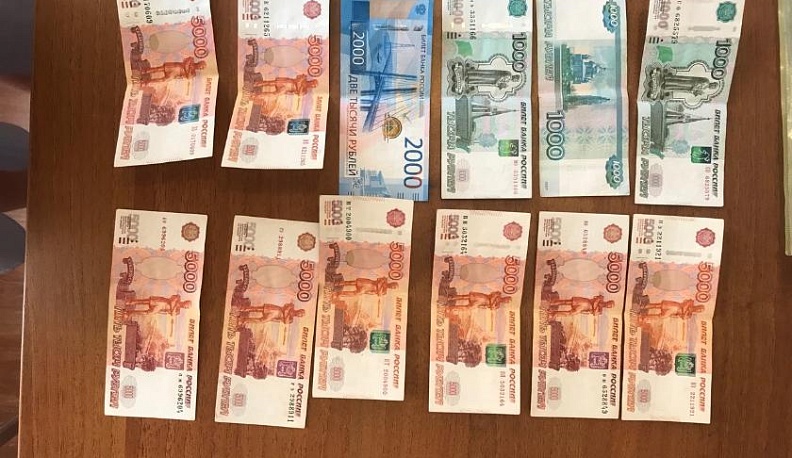 Инспектор ГИБДД отказался от взятки