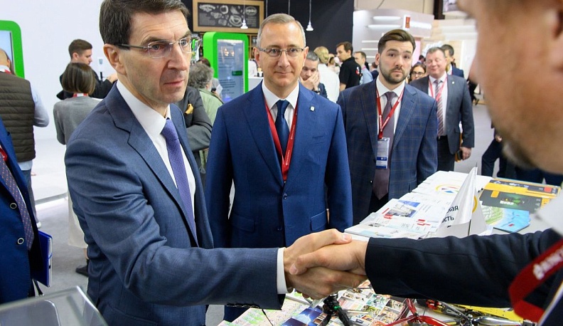 Полпред президента РФ в ЦФО высоко оценил разработки беспилотников калужских компаний