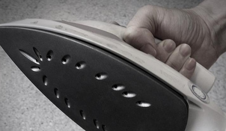 Разбойники избили мужчину утюгом в его квартире в Калуге