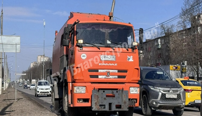 В Обнинске начали большую весеннюю уборку: дорожники усиливают работу