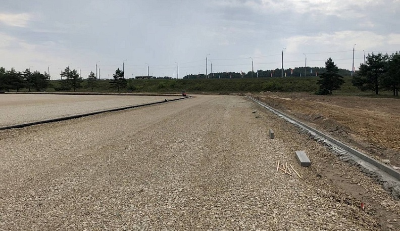 В Калуге в сквере Волкова делают основание под легкоатлетический стадион