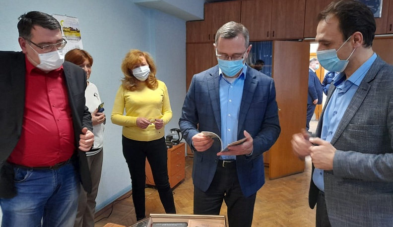 Журналист КГВ пригласил губернатора на экскурсию по старой Калуге