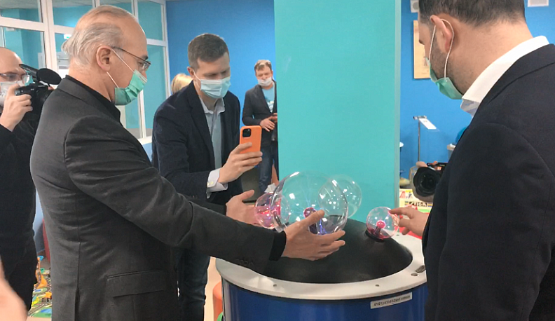 Депутаты Госдумы РФ оценили «Кванториум» в Обнинске