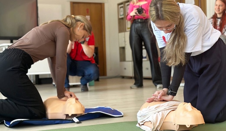 Людиновских школьников обучили оказанию первой доврачебной помощи