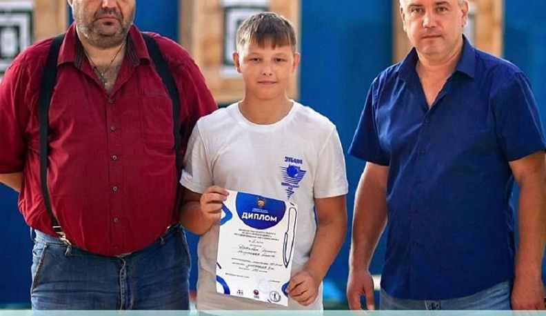 Юный спортсмен из Обнинска победил в метании ножа на первенстве ЦФО