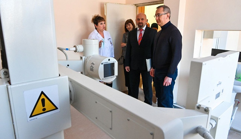 Владислав Шапша оценил капремонт больницы в Сосенском