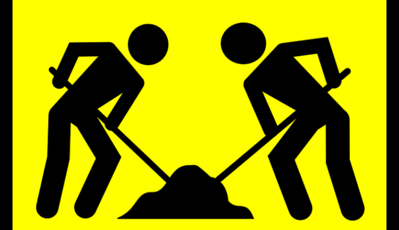 На шести улицах Калуги продолжаются дорожные работы