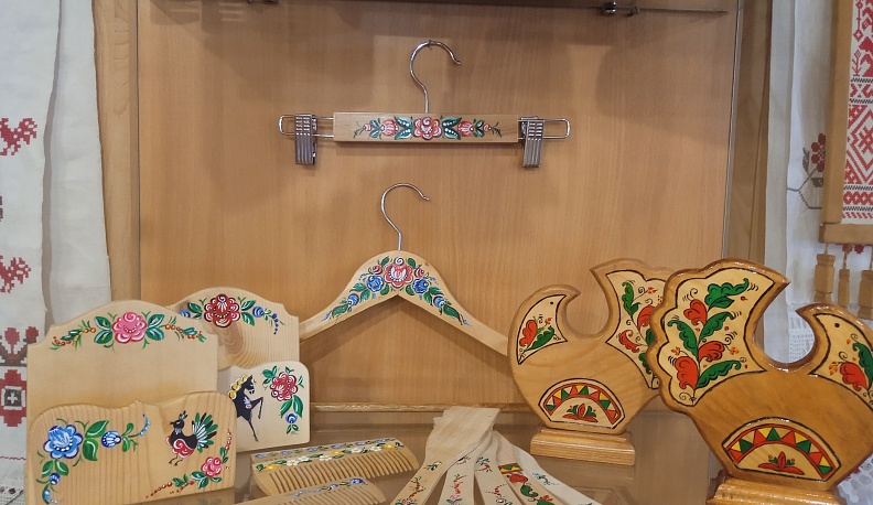 В калужском Доме мастеров открылась выставка «Семья ремесленная»