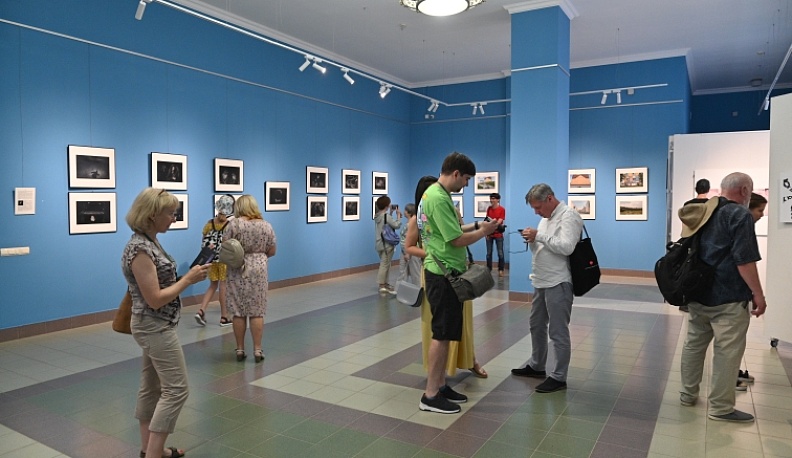 В Калуге открылся 21-й фестиваль «Молодые фотографы России»