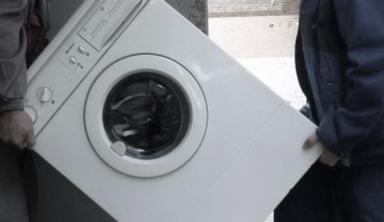 Иностранец унес стиральную машину из съемной квартиры в Калуге 