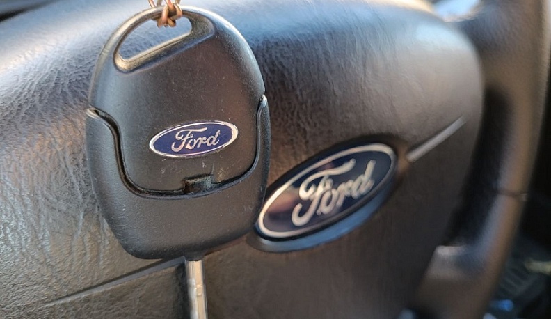 За год в Калужской области почти 130 раз машины съезжали в кювет