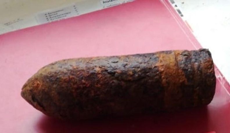 Калужские спасатели обезвредили артиллерийский снаряд