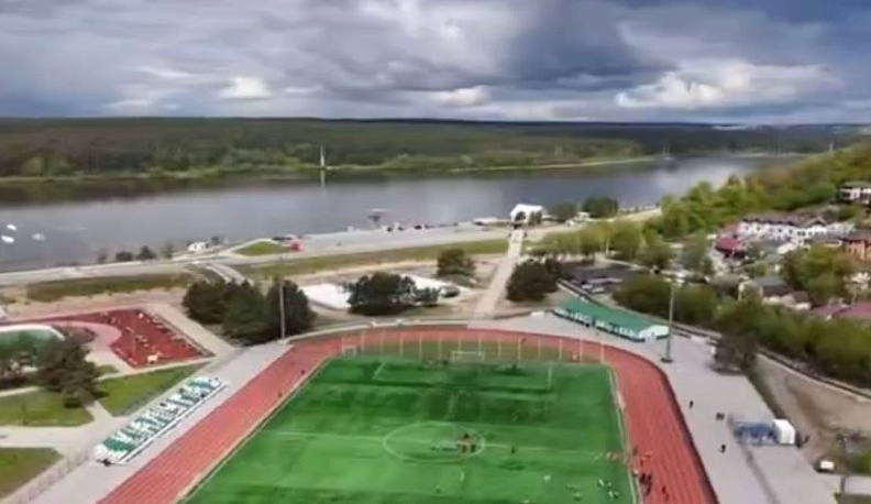 В Калуге продолжается благоустройство сквера Волкова