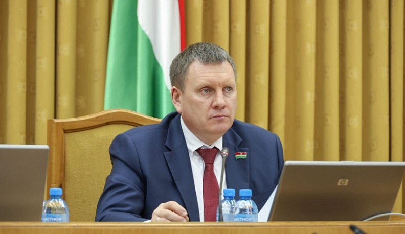 Геннадий Новосельцев поздравил сотрудников органов госбезопасности с профессиональным праздником