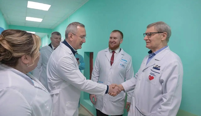 Владислав Шапша посетил кондровскую городскую больницу