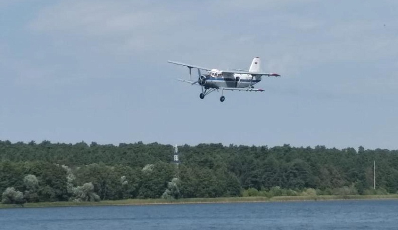 В Калуге над Яченским водохранилищем прошел авиационный праздник