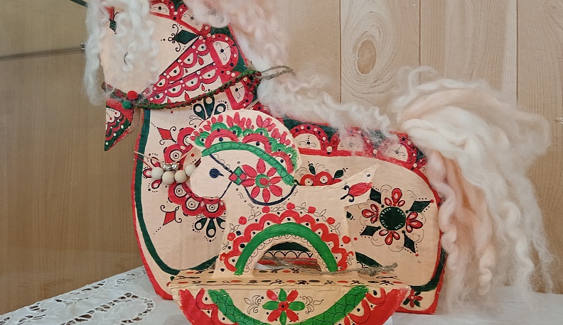 Калужан приглашают поучаствовать в конкурсе по традиционной росписи «Пижемская весна»