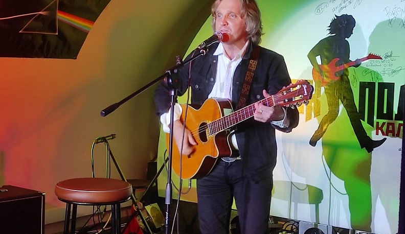 В калужском «Рок-подвале» показали «Утро Моне»