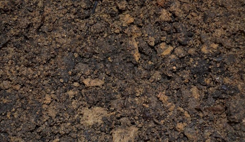 В Калуге около ИКЦ произошел обвал грунта рядом с жилыми домами