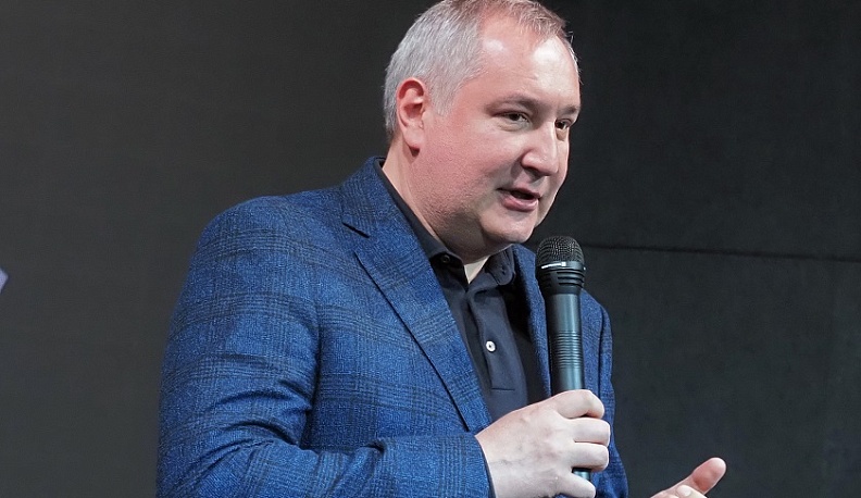 Глава Роскосмоса Дмитрий Рогозин стал гостем кинофестиваля «Циолковский» в Калуге