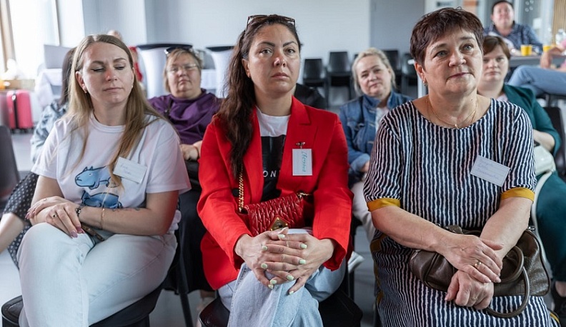 В Калуге обсудили вопросы взаимодействия с кризисными семьями