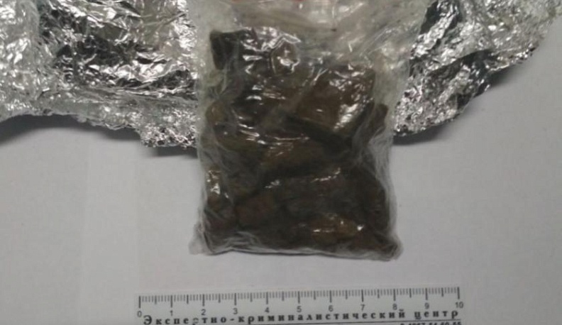 У жителя Людинова изъяли больше 100 граммов метилэфедрона