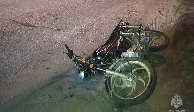 В калужском Людинове сбили двух подростков на мотоцикле