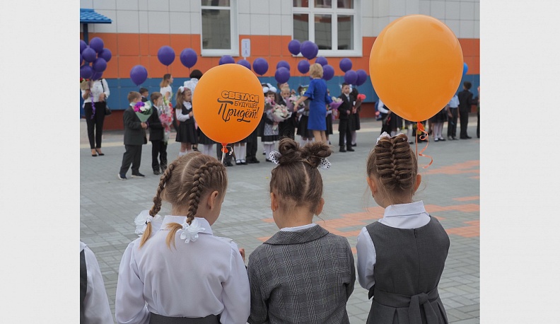 От прописей  до детских лагерей