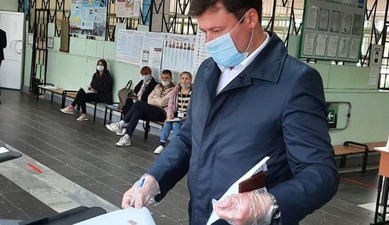 Глава самоуправления Калуги проголосовал на стартовавших выборах в Госдуму 