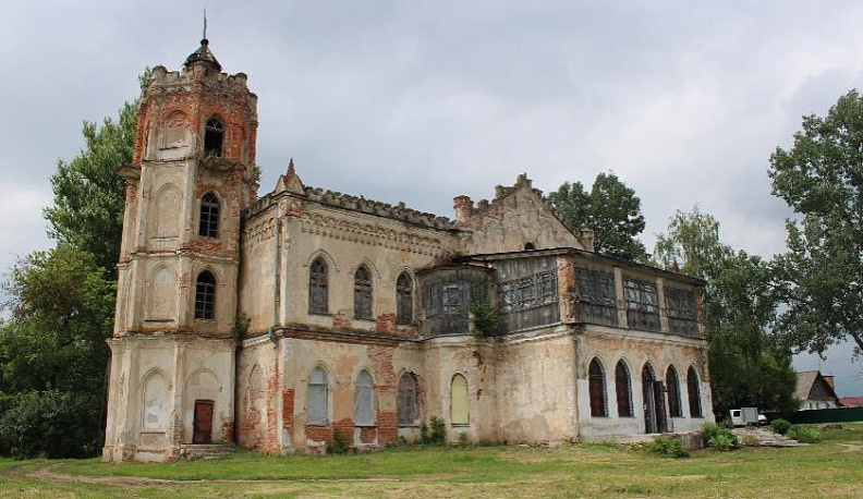 Усадьбе приказано жить