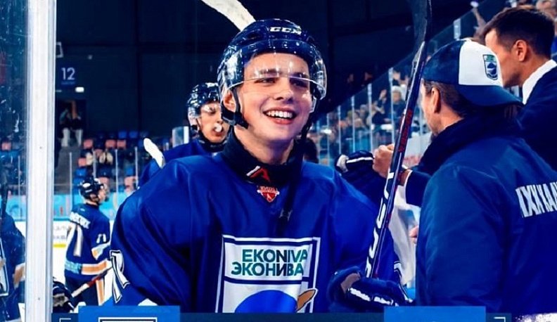 Калужские хоккеисты обыграли гостей из Санкт-Петербурга со счетом 5:3