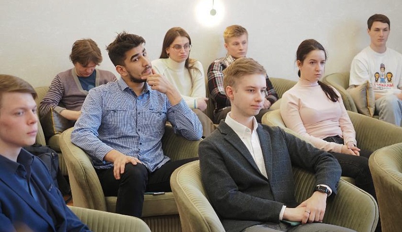 Олег Калугин: «Спецоперация российских войск была неизбежна»