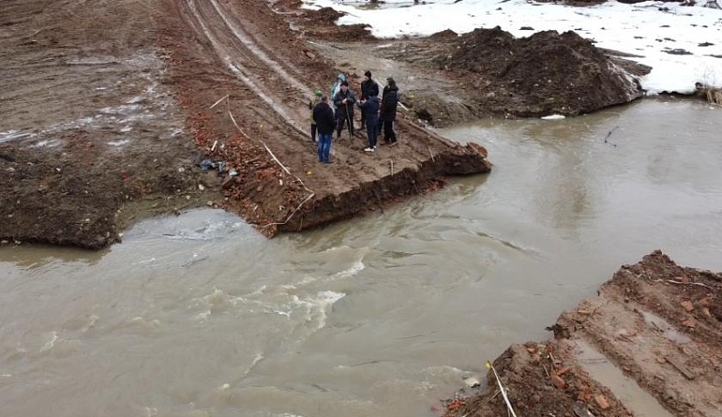 В Малоярославецком районе люди оказались отрезанными от мира из-за недобросовестного инвестора