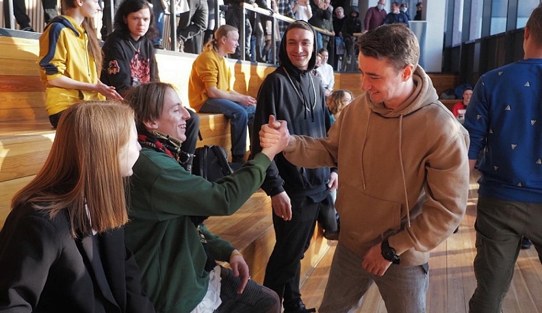 В Калужской области отменили социальную дистанцию на массовых мероприятиях