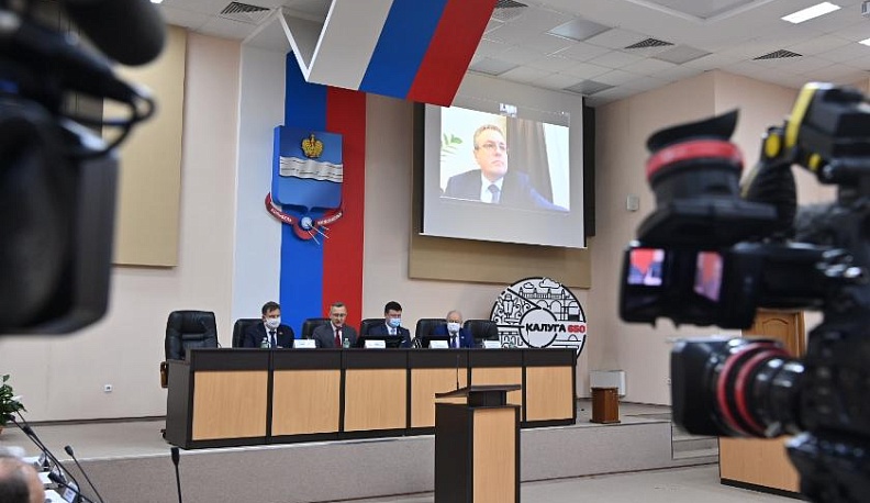 Губернатор поздравил Дмитрия Денисова с избранием на должность Городского Головы Калуги