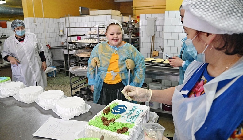 Министр конкурентной политики превратился в Деда Мороза